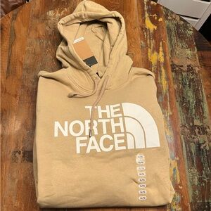 NWT North Face Men’s Half Dome Hoodie